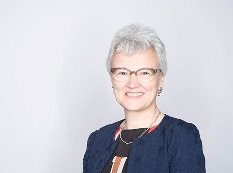 Portraitfoto Prof. Afra Sturm