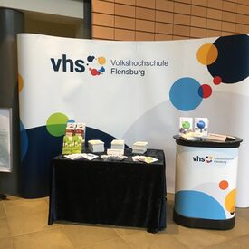 Messestand vhs Flensburg