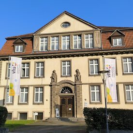 Das vhs-Hauptgebäude in der Sedanstraße in Hameln.